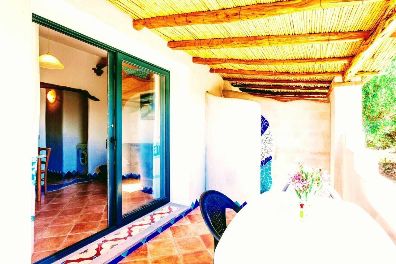 Re - Il Paradiso Degli Ulivi Con Piscina E Vista Mare Landhaus